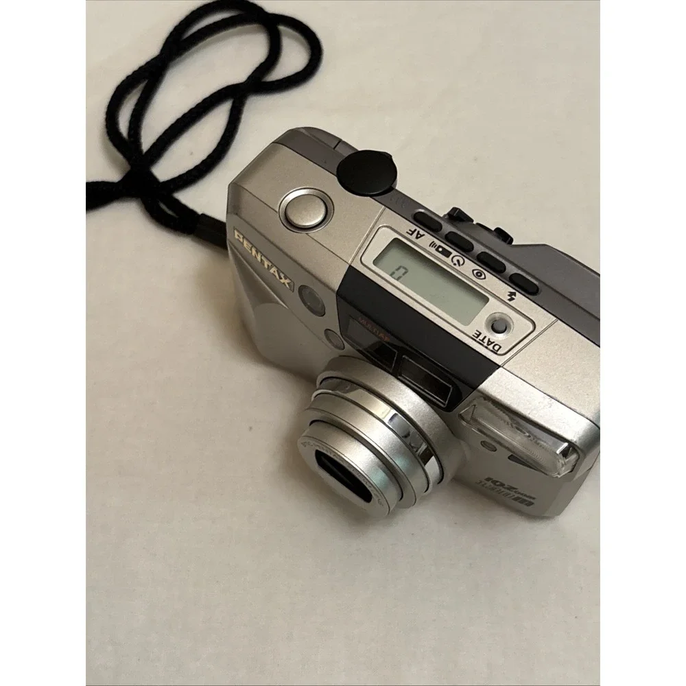 Pentax IQZoom 130M 35mm Film AF Point & Shoot Camera 38-130mm Silver